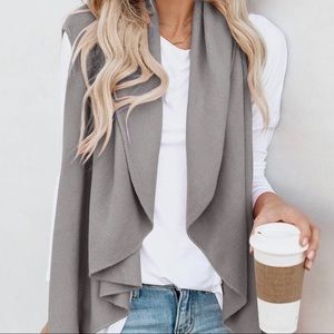 SALE 🌹 Gray Sleeveless Cardigan